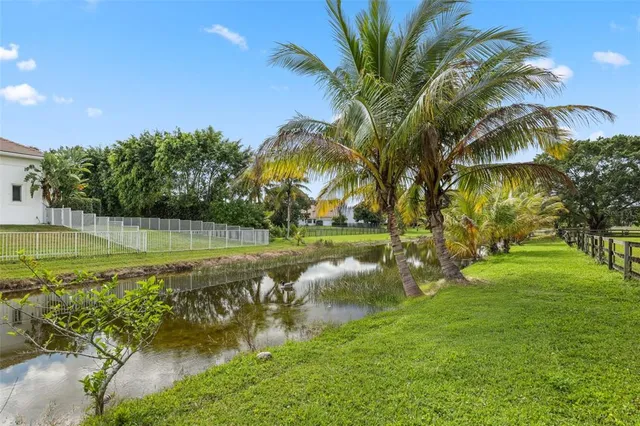 $15,000 | 10630 El Caballo Court, Delray Beach, FL 33446