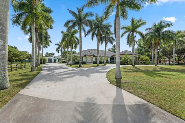 $15,000 | 10630 El Caballo Court, Delray Beach, FL 33446