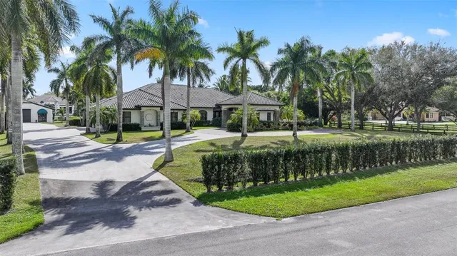 $15,000 | 10630 El Caballo Court, Delray Beach, FL 33446