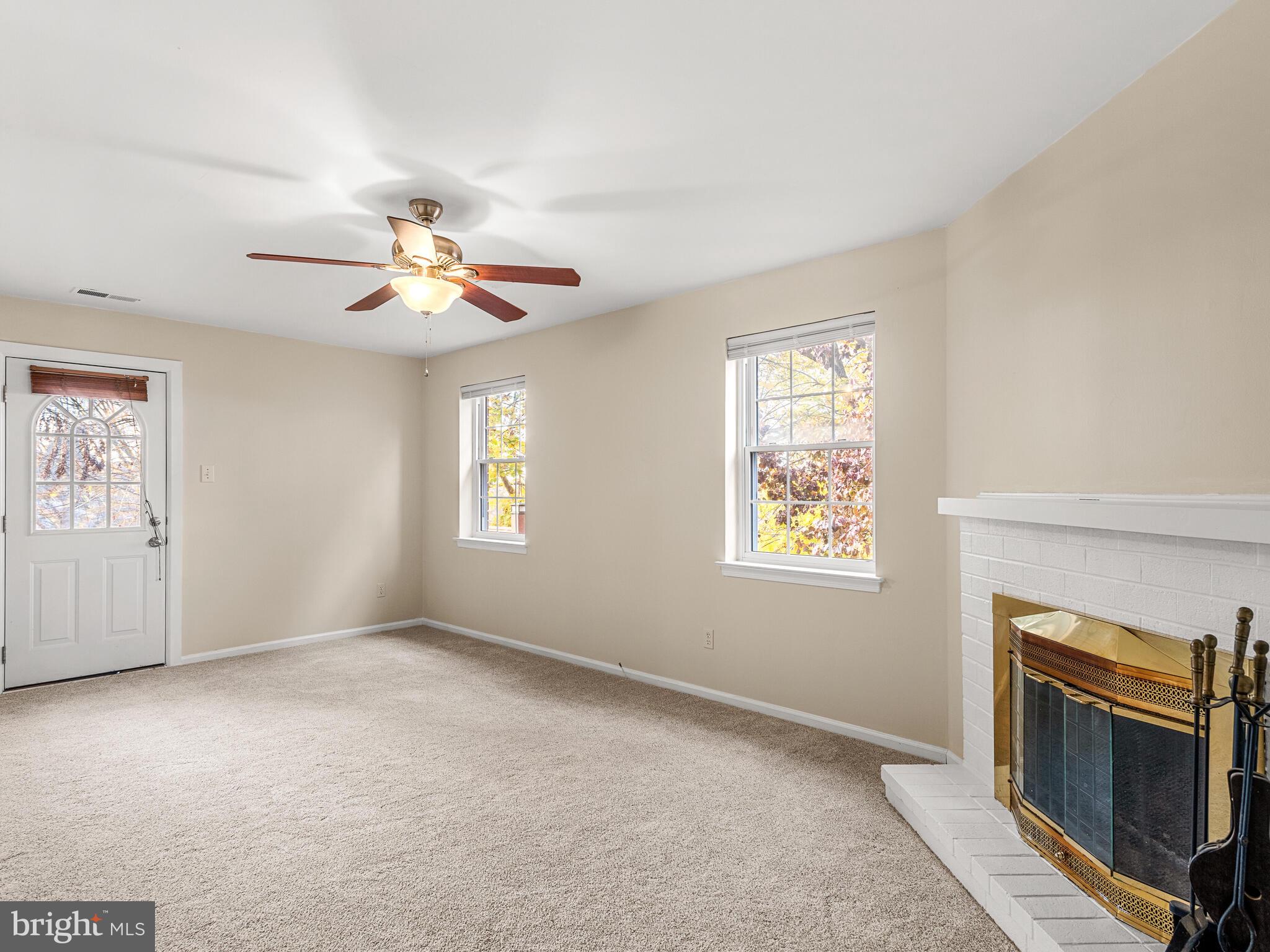 222 Llandovery Drive Exton, PA 19341 - Photo 15 of 32 Family Room with door to deck