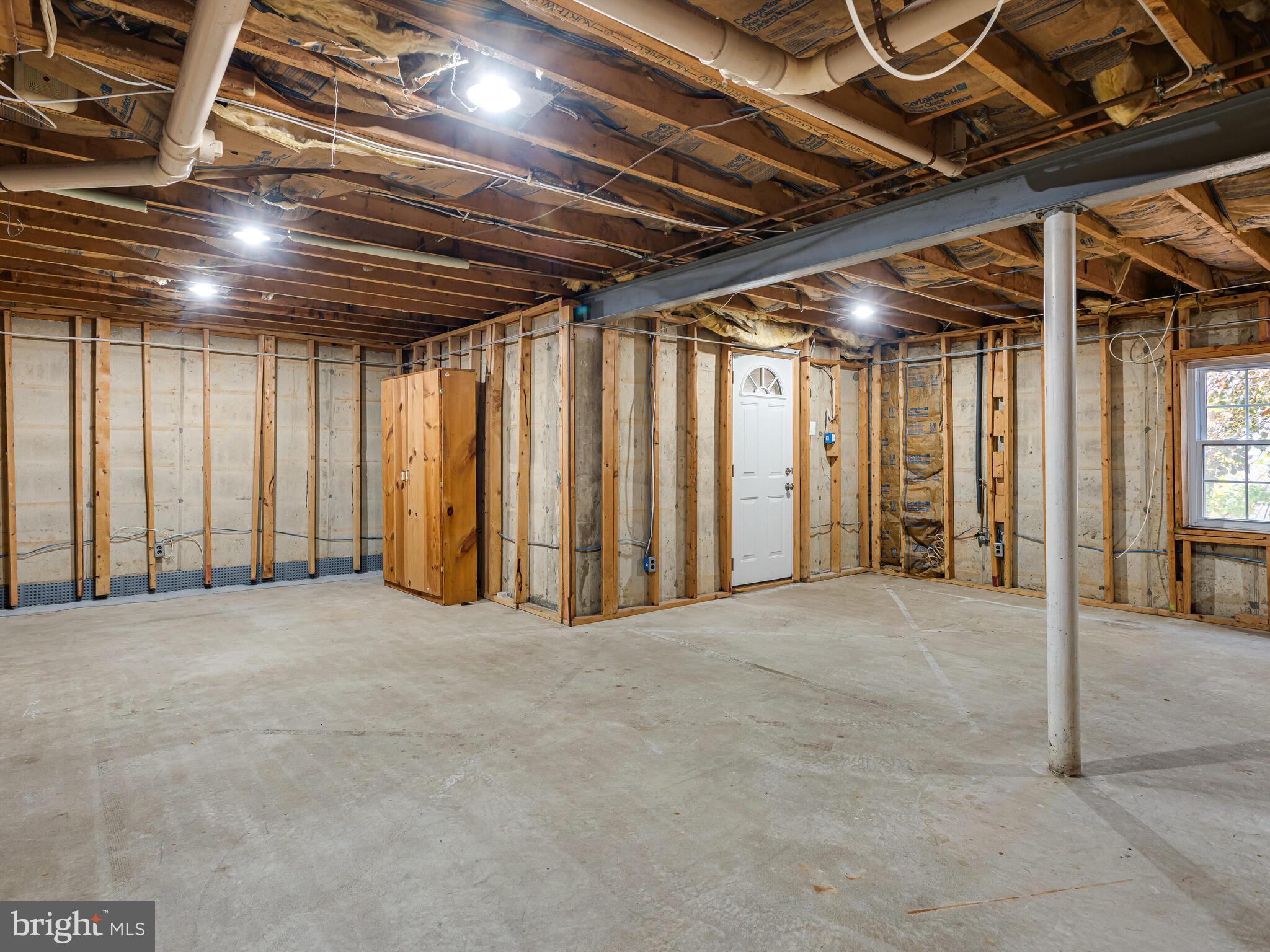 222 Llandovery Drive Exton, PA 19341 - Photo 19 of 32 Ready for you to create your ideal space