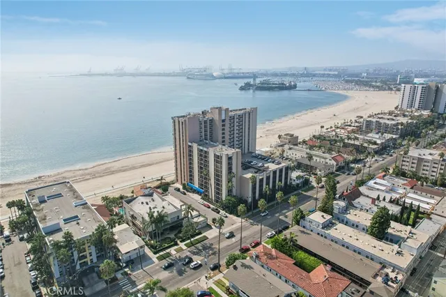 $574,999 | 1750 East Ocean Boulevard, Unit 102, Long Beach, CA 90802