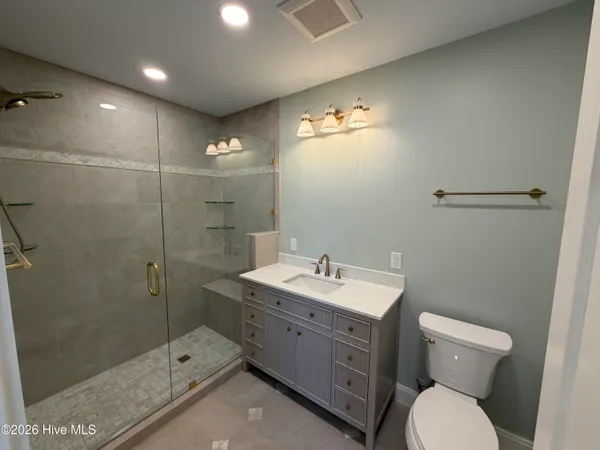 $2,295 | 116 North Howe Street, Unit B, Southport, NC 28461