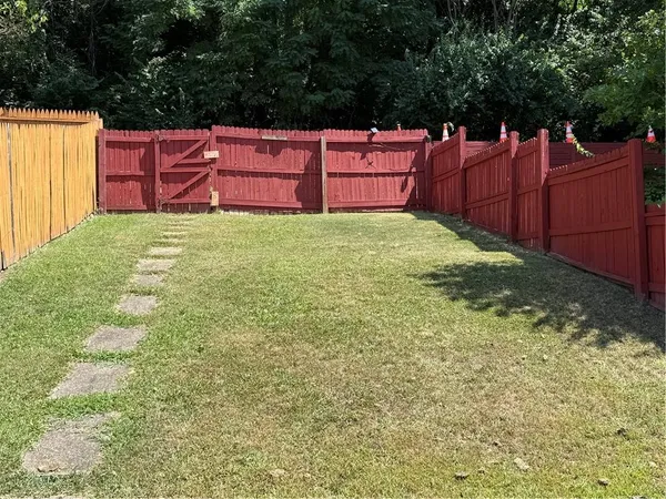 $112,000 | 114 Greydon Avenue, McKees Rocks, PA 15136