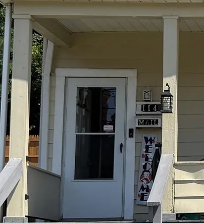 $112,000 | 114 Greydon Avenue, McKees Rocks, PA 15136