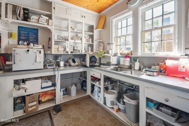 $450,000 | Undisclosed Address, Schenectady, NY 12308