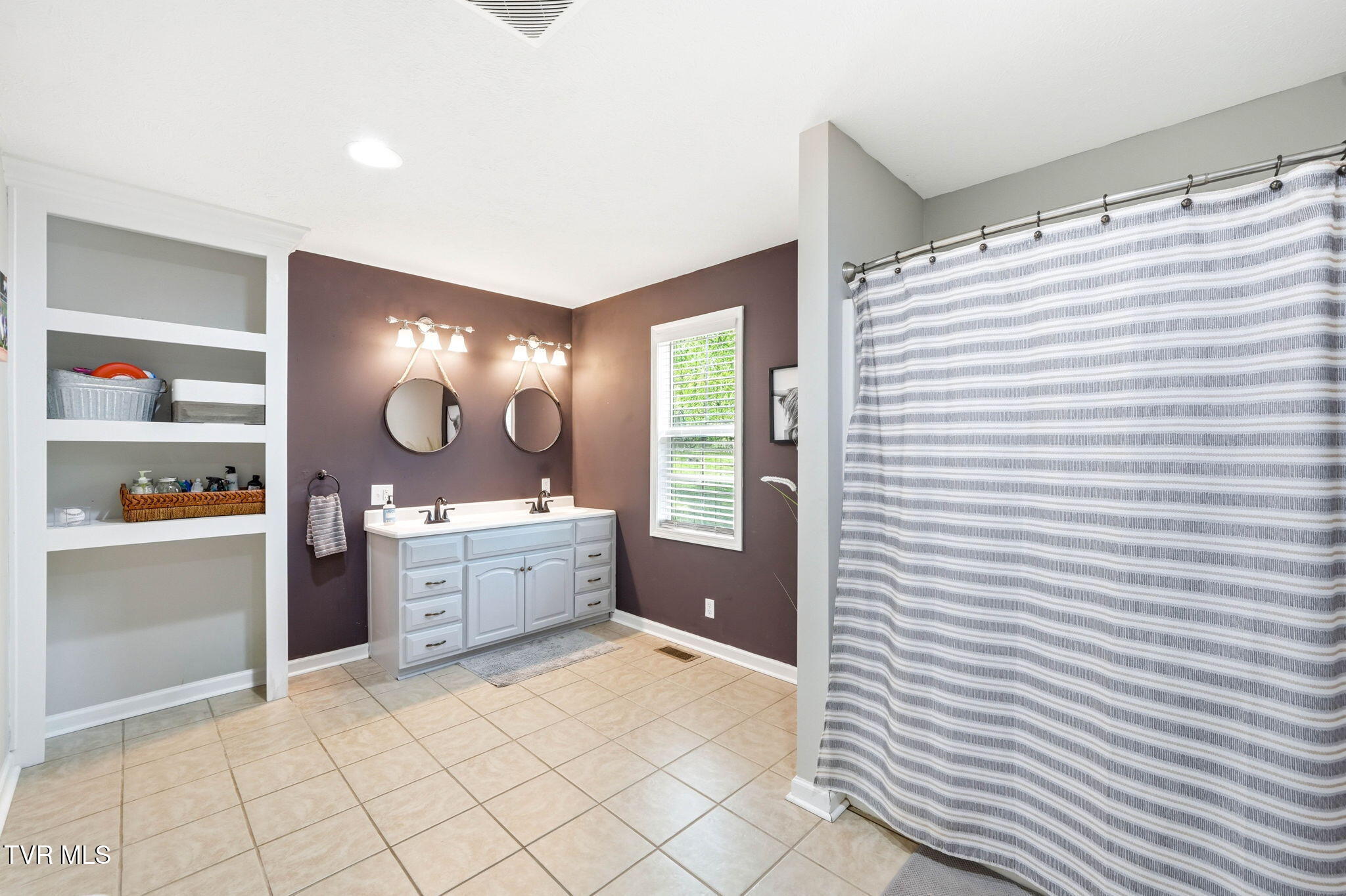 241 Summer Sound Road Piney Flats, TN 37686 - Photo 16 of 60 14-web-or-mls-241 Summer Sound Rd-21