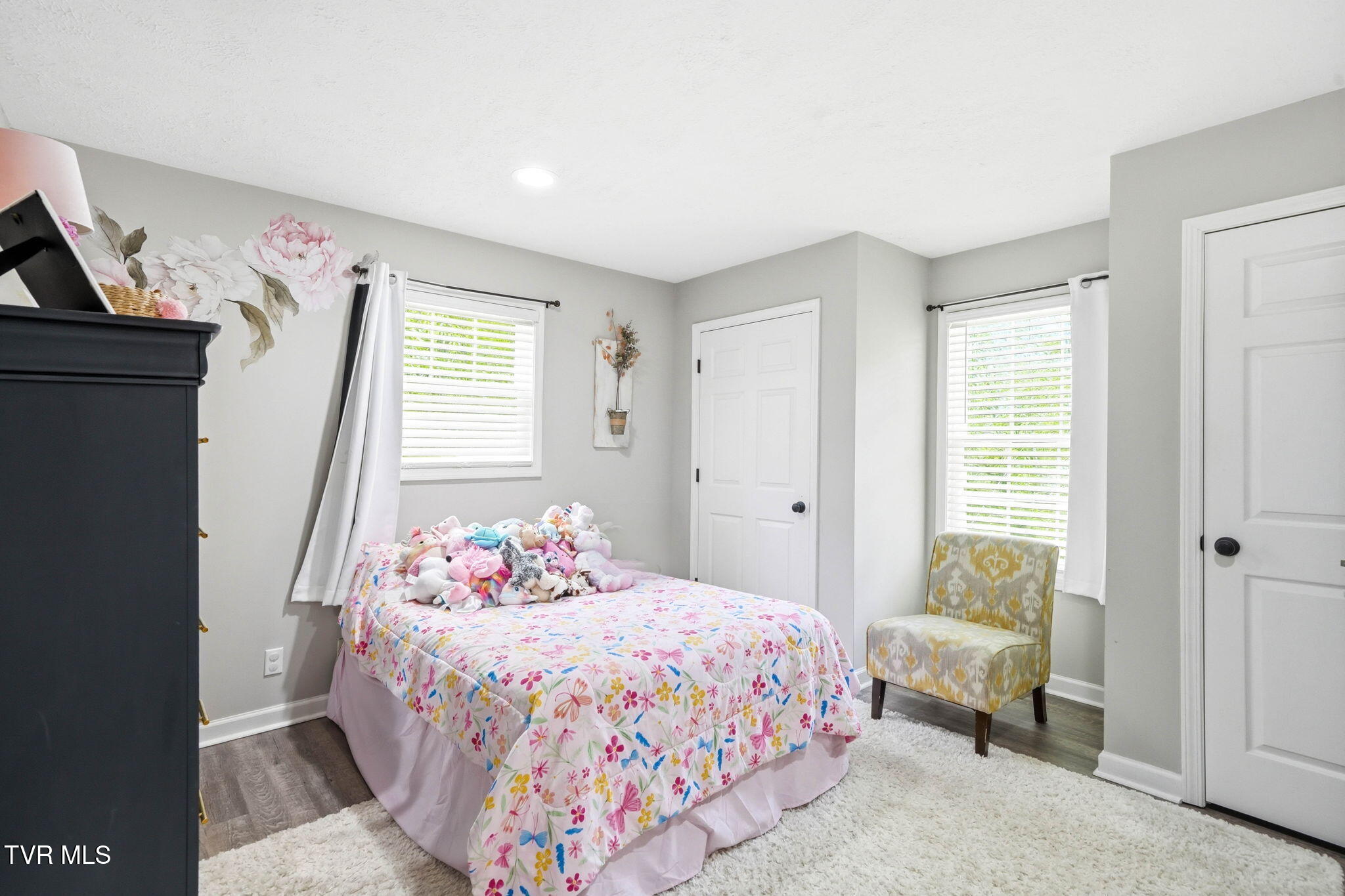 241 Summer Sound Road Piney Flats, TN 37686 - Photo 22 of 60 17-web-or-mls-241 Summer Sound Rd-24