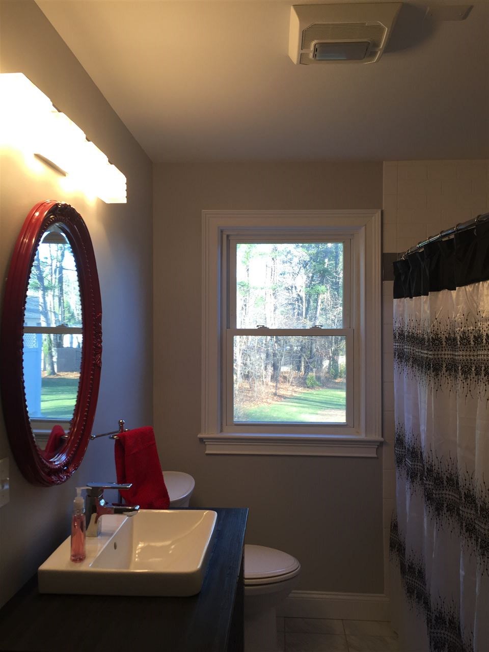 33 Wilson Road Portsmouth, NH 03801 - Photo 13 of 23 Gallery Image 13