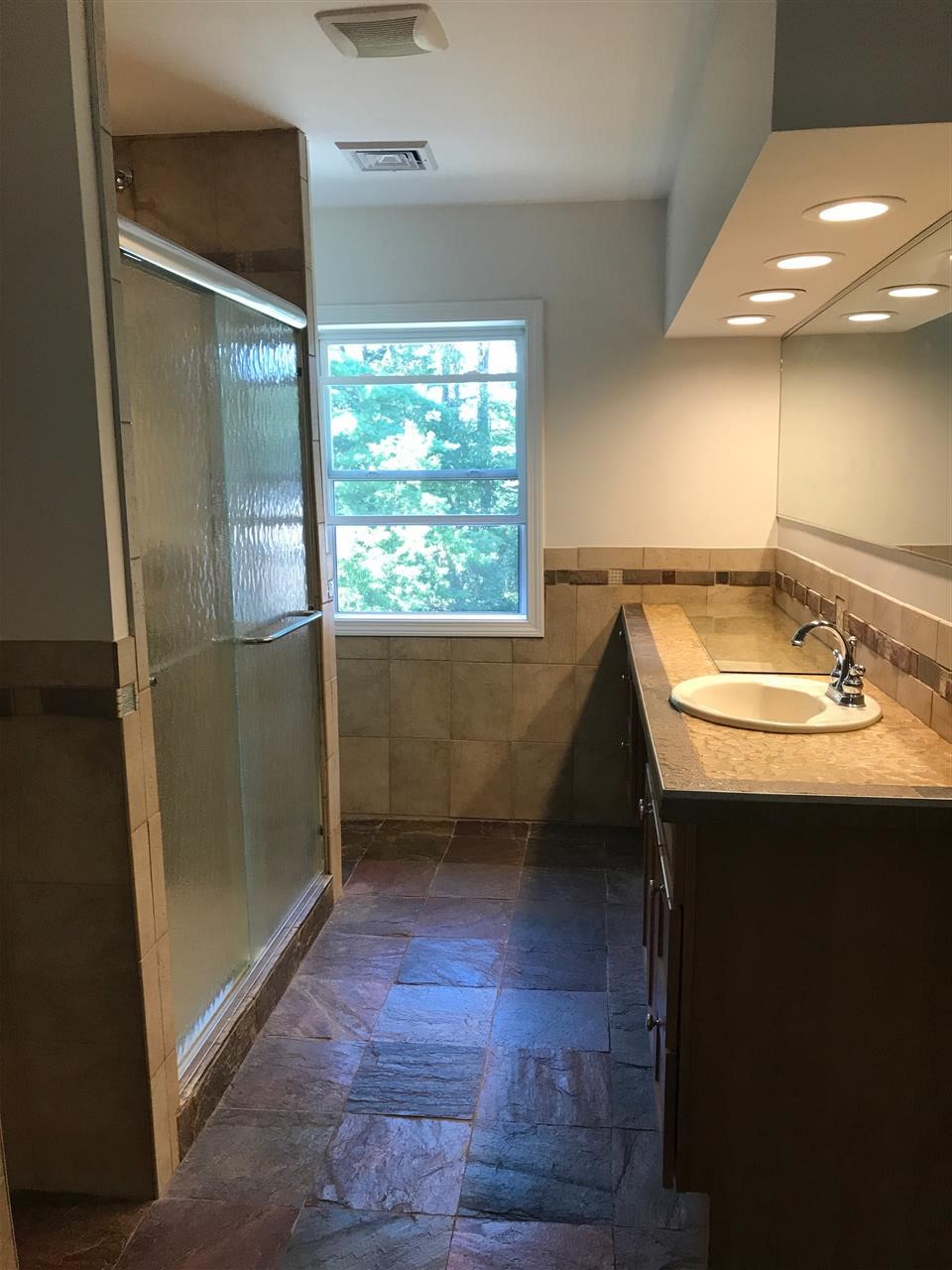 33 Wilson Road Portsmouth, NH 03801 - Photo 20 of 23 Gallery Image 20
