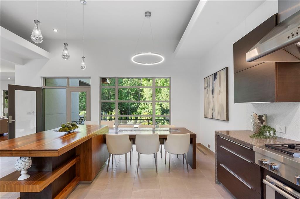 754 Burke Road Northeast Atlanta, GA 30305 - Photo 16 of 51
