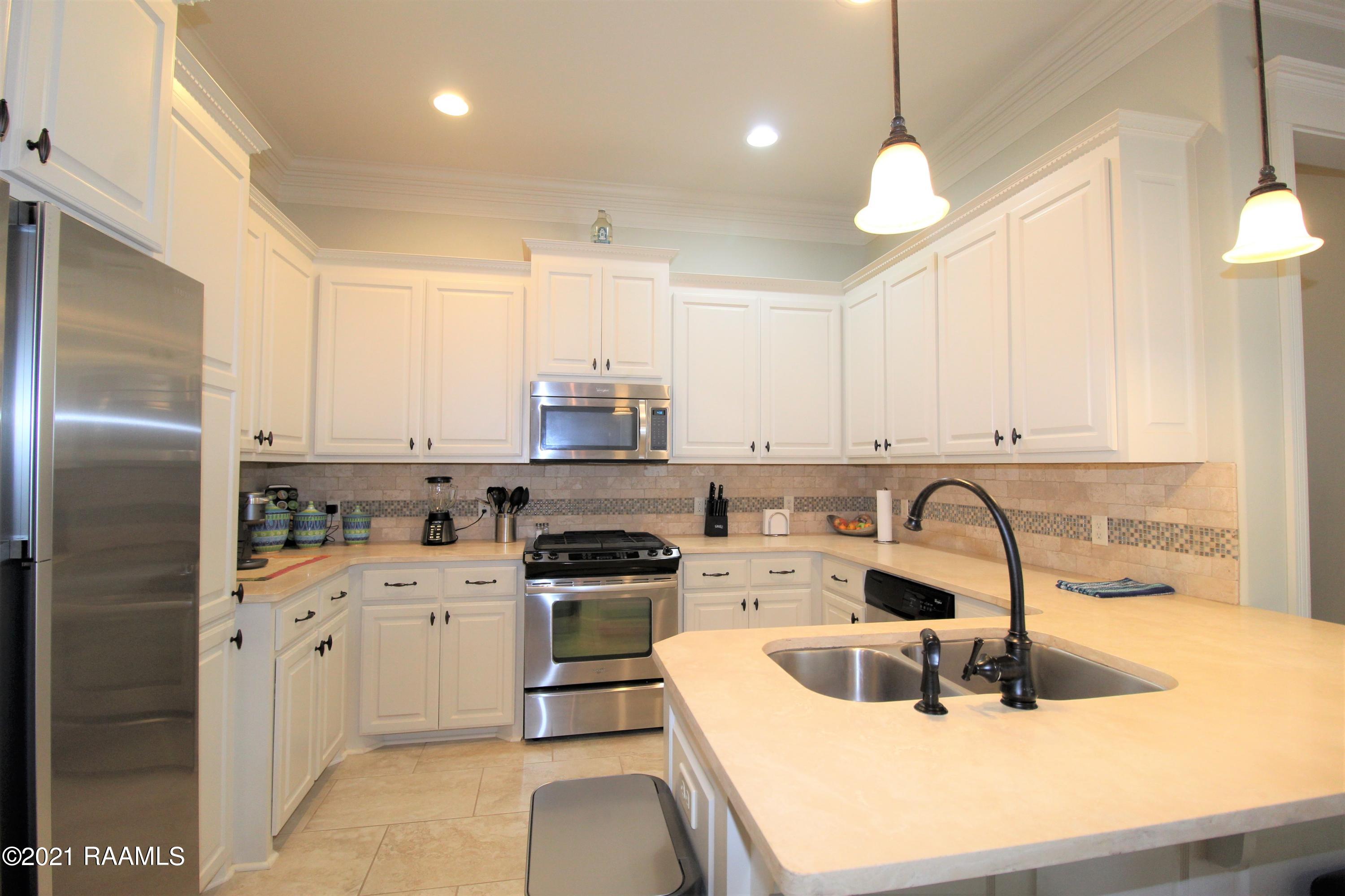106 Sunset Point Strip Lafayette, LA 70508 - Photo 6 of 18 Gallery Image 6