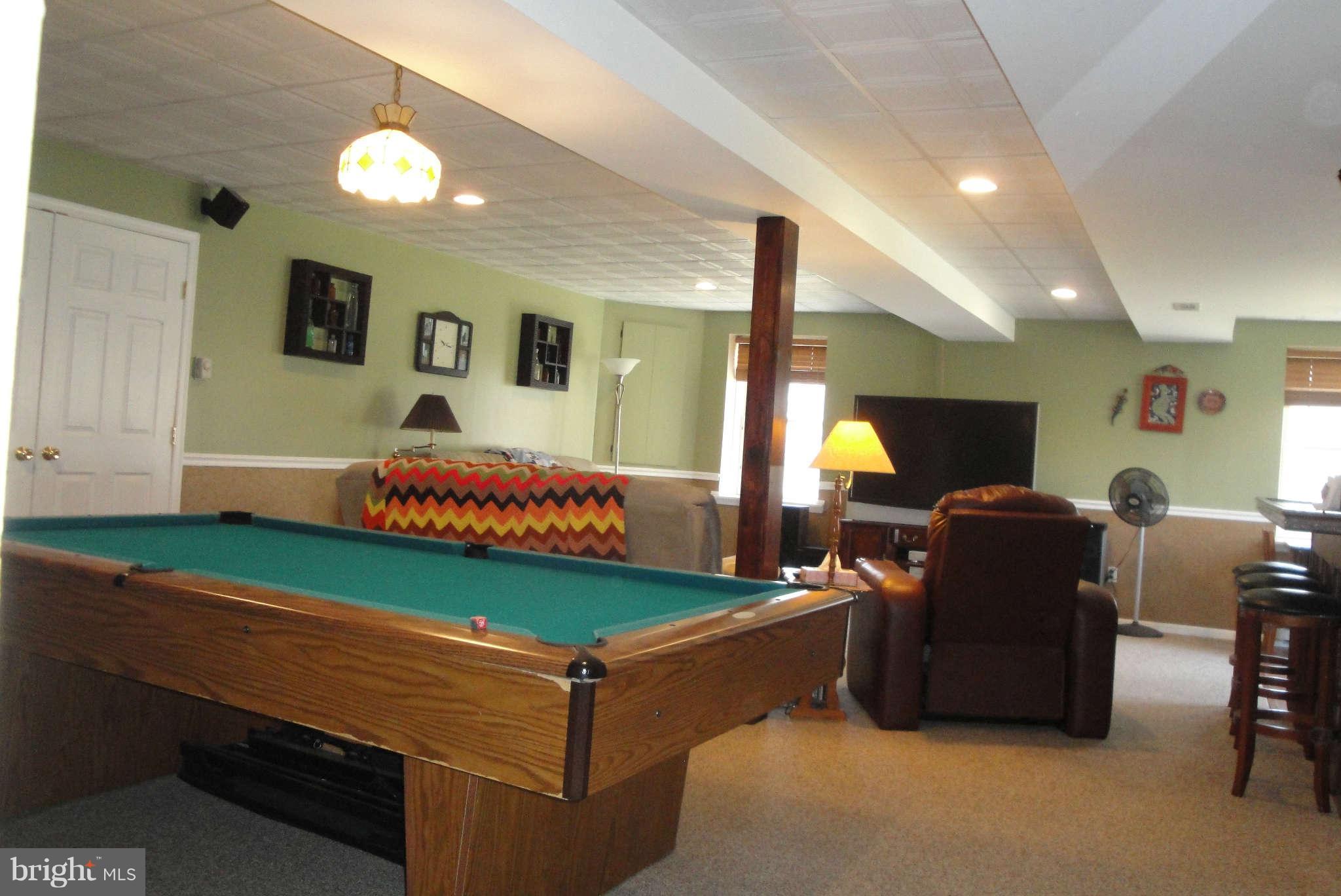 832 East Wheel Road Bel Air, MD 21015 - Photo 25 of 30 Family Room