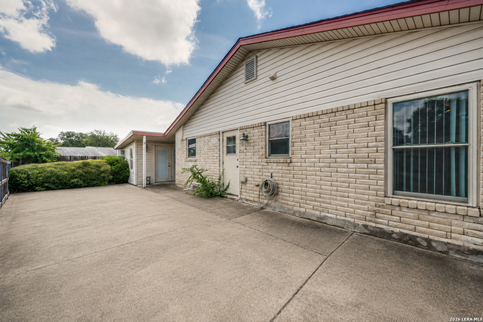 13206 Monte Rio Street San Antonio, TX 78233 - Photo 24 of 26