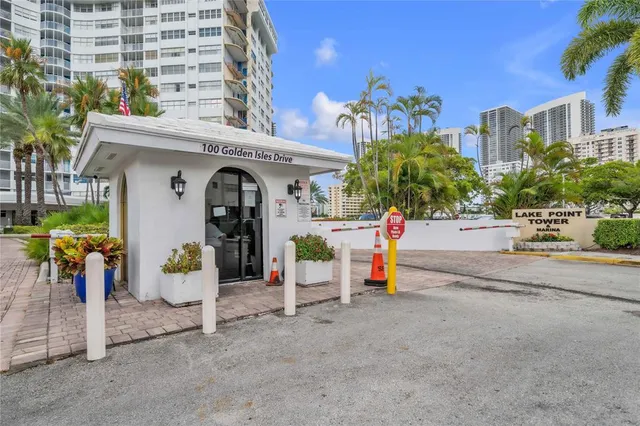 a living room with lots of furniture and a table