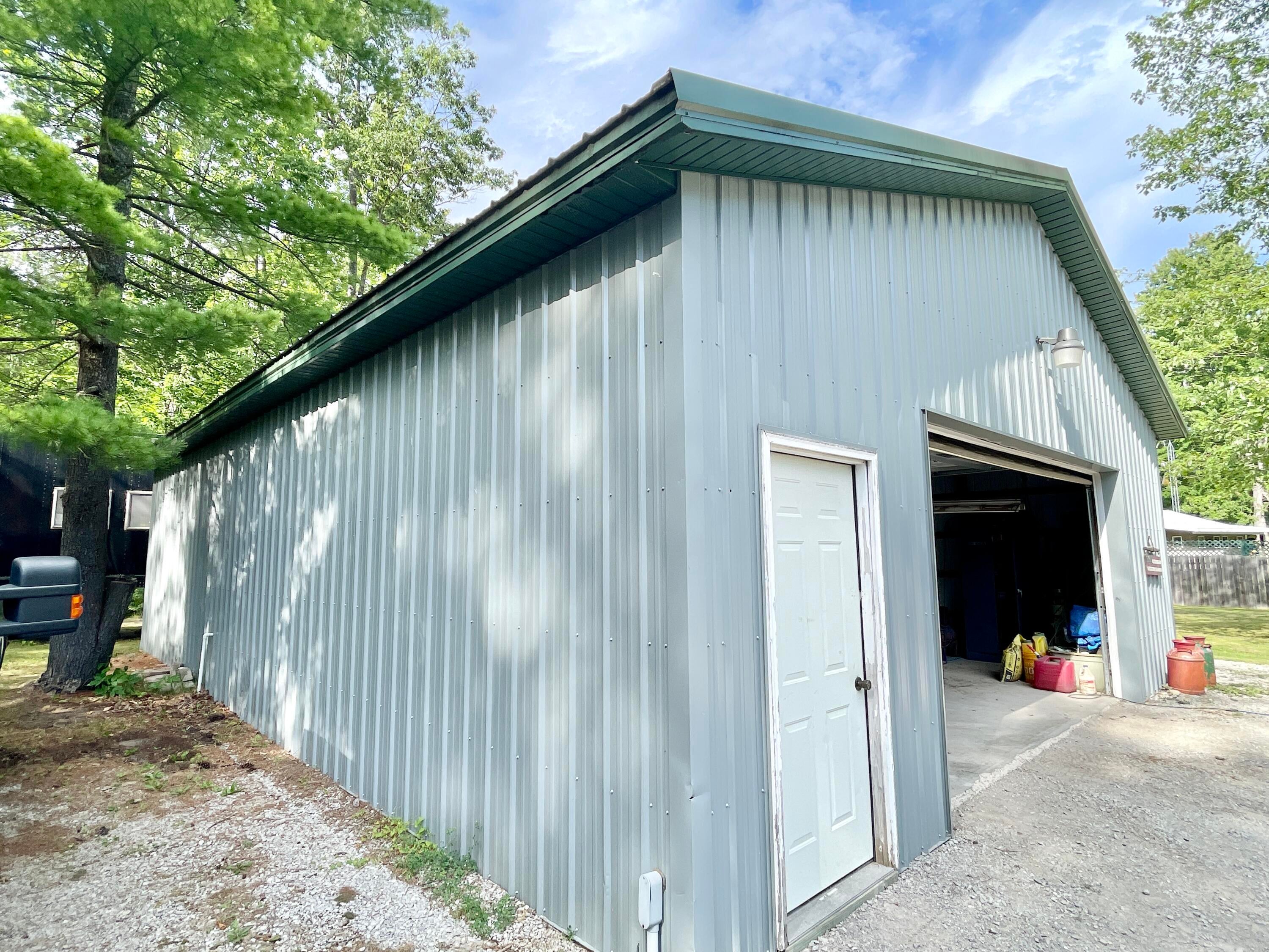 1272 Oak Lake Road Lewiston, MI 49756 - Photo 46 of 62 Gallery Image 46