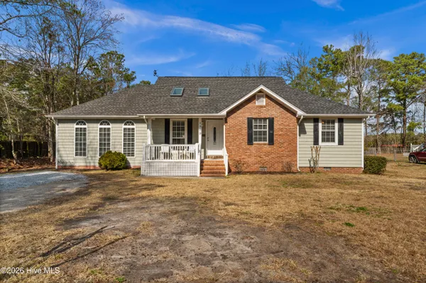 $329,900 | 1509 Country Club Drive, Hampstead, NC 28443
