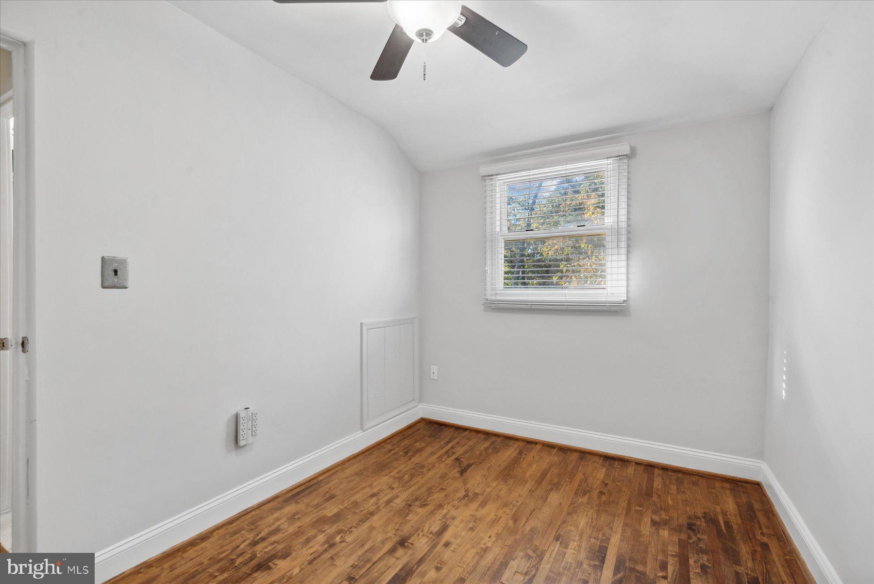1633 Naturo Road Towson, MD 21286 - Photo 29 of 43