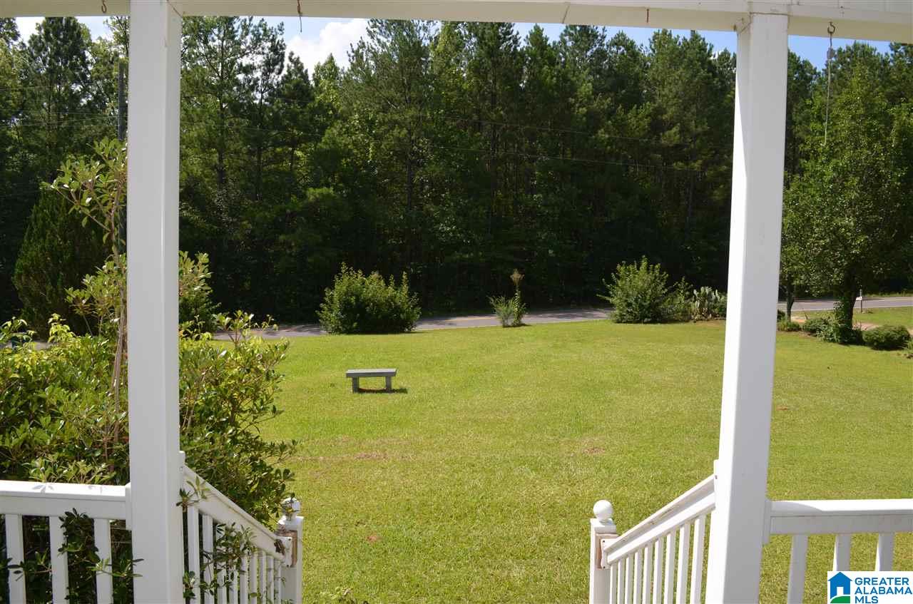 2435 Armstrong Loop Hayden, AL 35079 - Photo 4 of 35