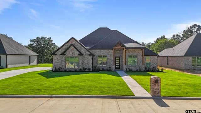 $599,900 | 16519 Cooper Way, Flint, TX 75762