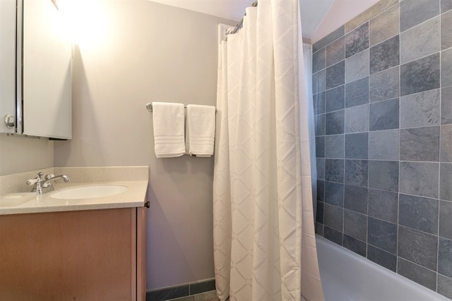 241 Church Road Winnetka, IL 60093 - Photo 14 of 22