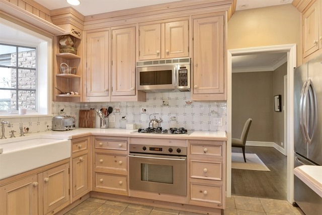 241 Church Road Winnetka, IL 60093 - Photo 5 of 22