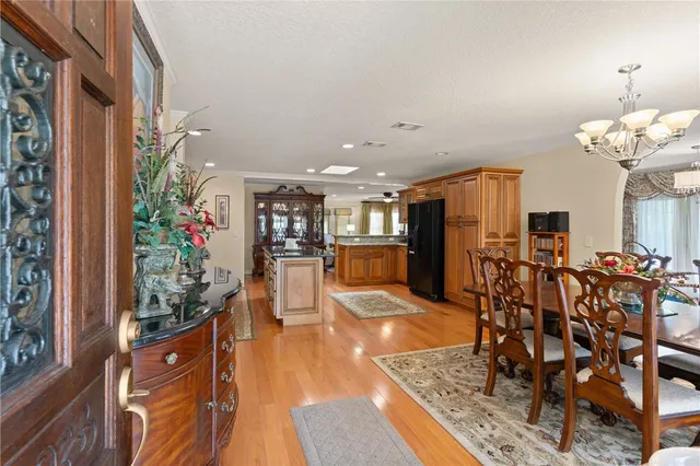 $469,000 | 1001 Poppell Drive, Darien, GA 31305