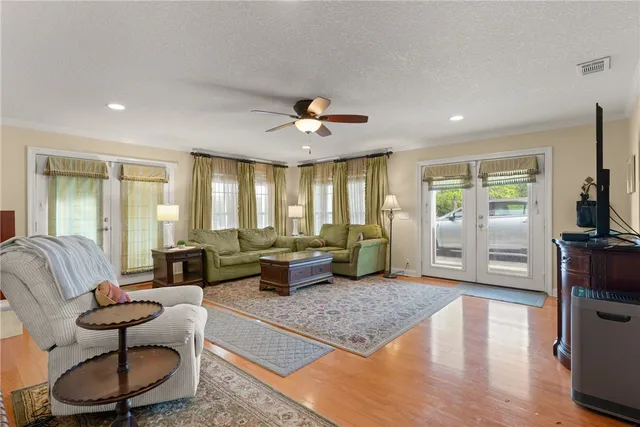 $469,000 | 1001 Poppell Drive, Darien, GA 31305