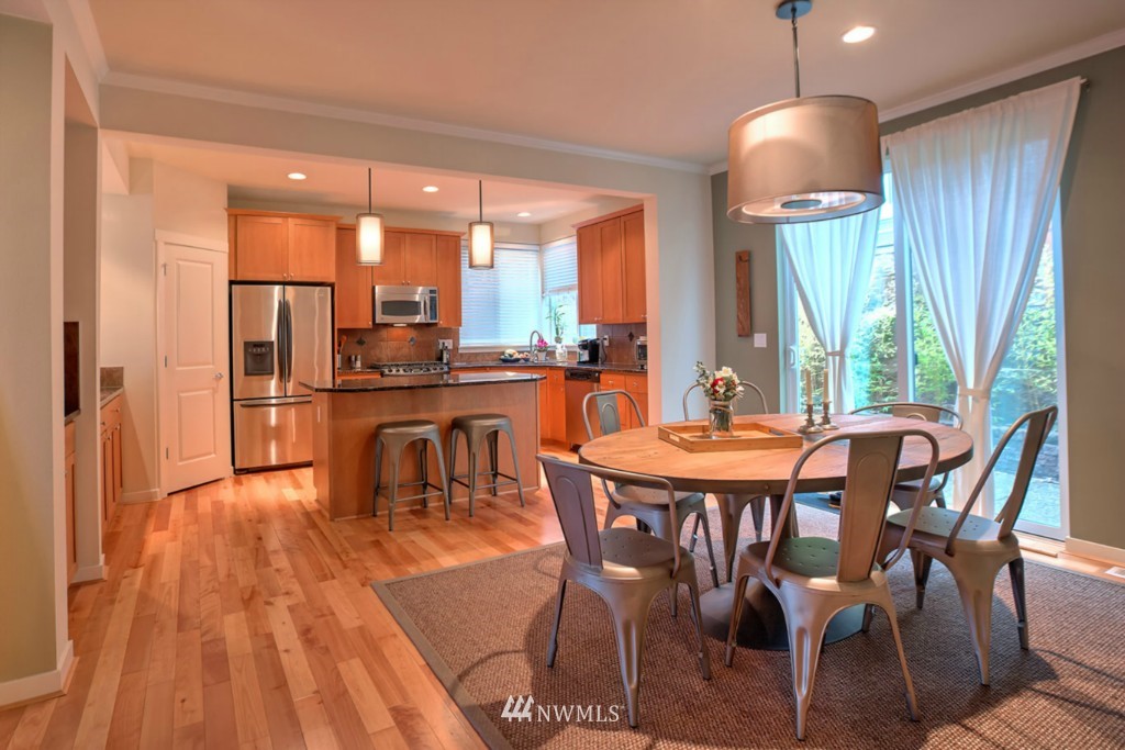579 Alpine Ridge Place Northwest Issaquah, WA 98027 - Photo 5 of 14