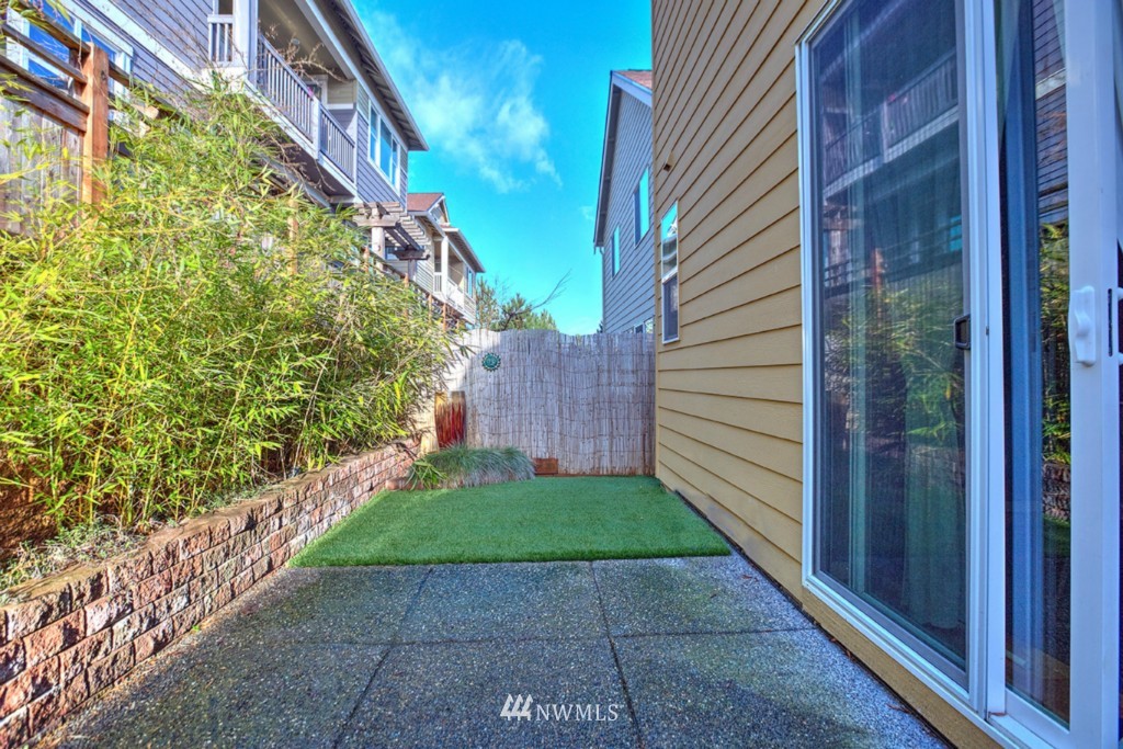 579 Alpine Ridge Place Northwest Issaquah, WA 98027 - Photo 10 of 14