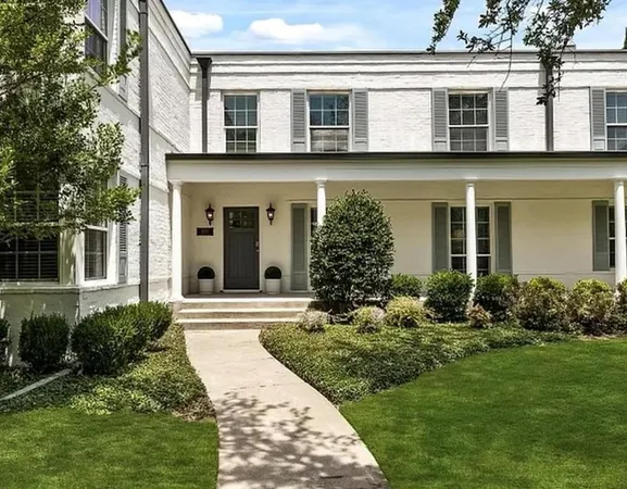 $2,900 | 4538 Roland Avenue, Unit 4, Highland Park, TX 75219