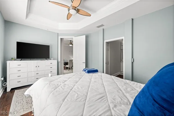 $319,900 | 1340 Sweetwater Cove, Unit 202, Naples, FL 34110
