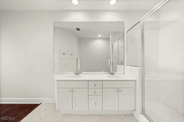 $319,900 | 1340 Sweetwater Cove, Unit 202, Naples, FL 34110