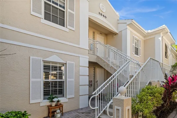 $319,900 | 1340 Sweetwater Cove, Unit 202, Naples, FL 34110