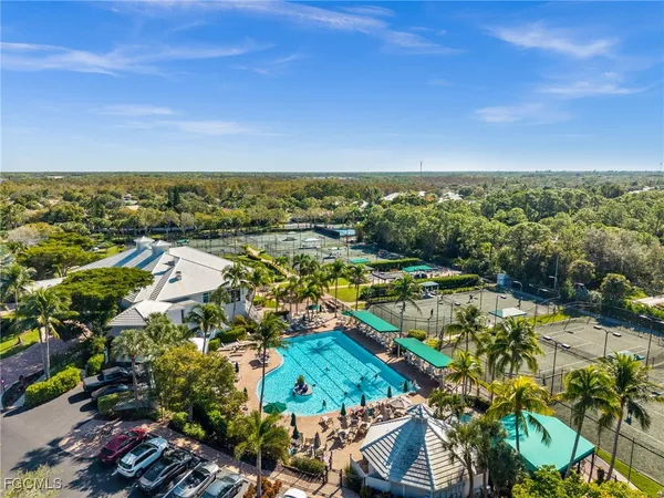 $319,900 | 1340 Sweetwater Cove, Unit 202, Naples, FL 34110