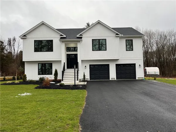 $799,900 | 70 Orchard Avenue, Johnston, RI 02919