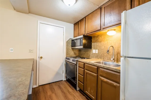 $1,550 | 601 Nelray Boulevard, Unit 5, Austin, TX 78751