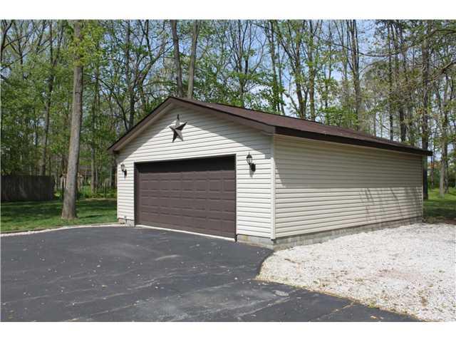5426 Thompson Road Indianapolis, IN 46221 - Photo 9 of 24 Gallery Image 9