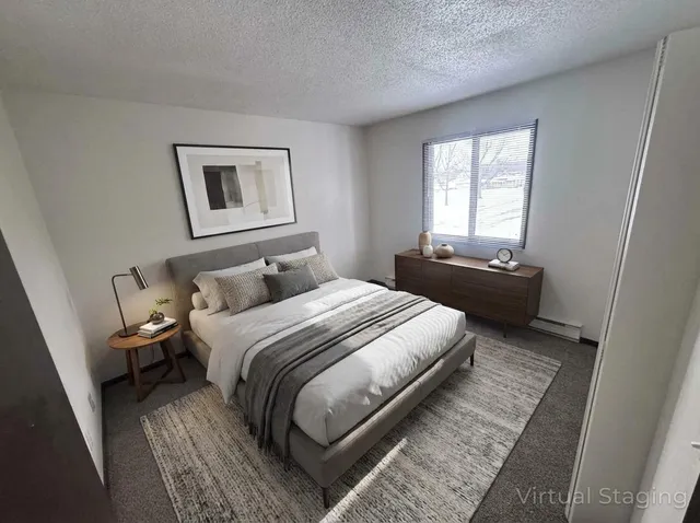 $650 | 408 Park Avenue, Unit 8, Madison, MN 56256