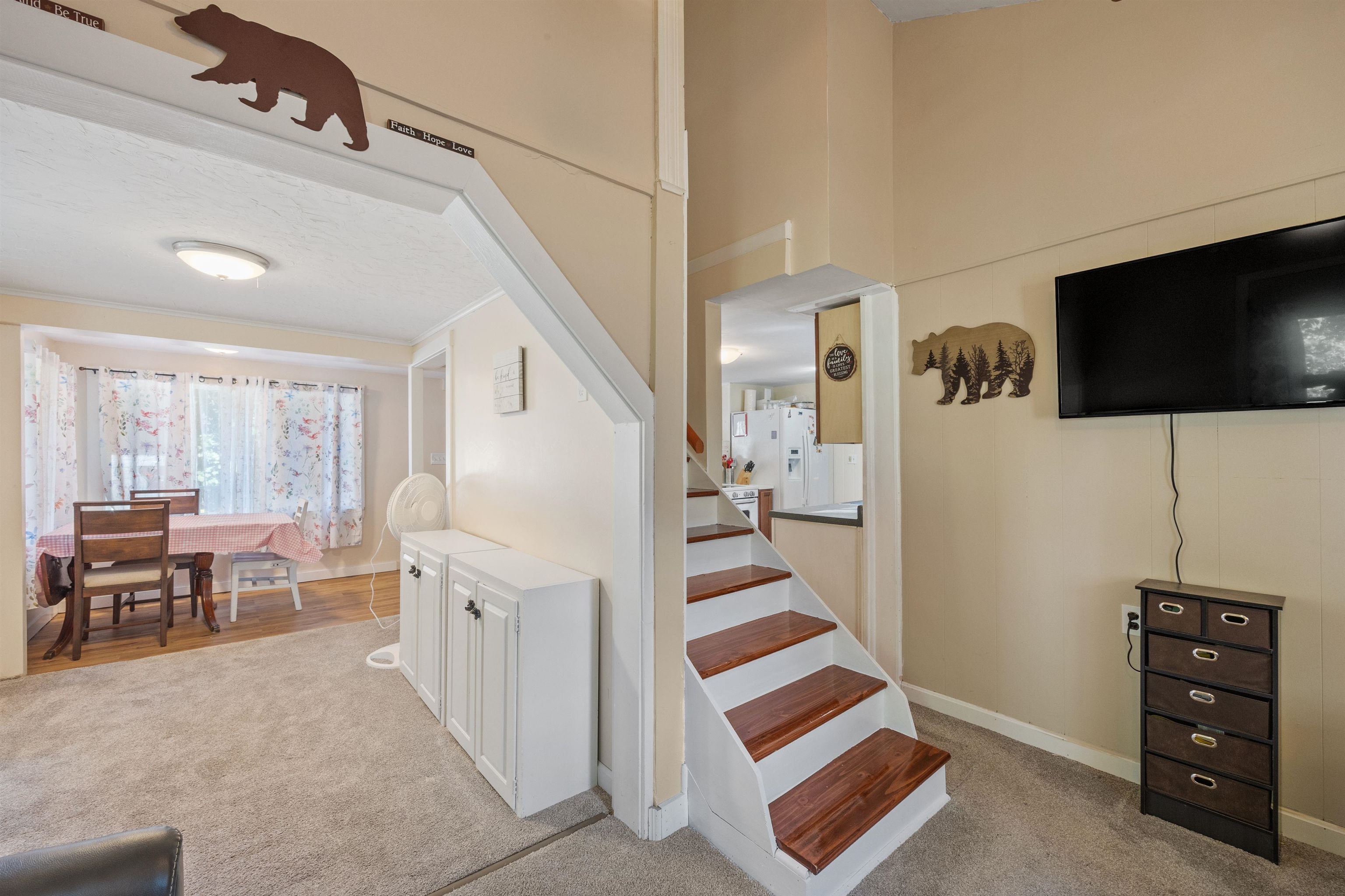 71 Varney Road Wolfeboro, NH 03894 - Photo 6 of 34 Gallery Image 6