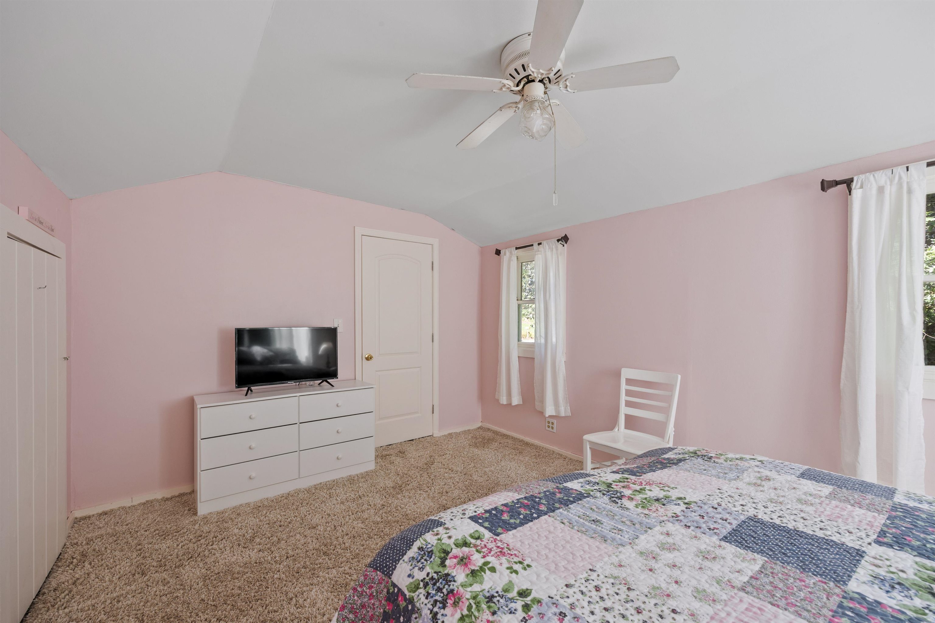 71 Varney Road Wolfeboro, NH 03894 - Photo 10 of 34 Gallery Image 10