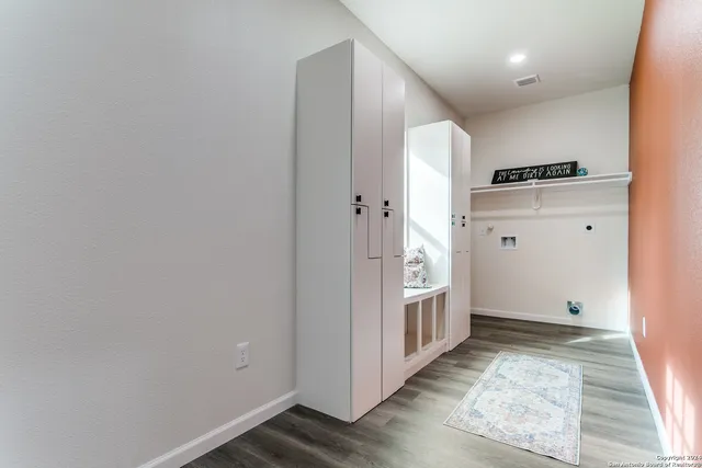 $358,000 | 628 Essex Street, San Antonio, TX 78210