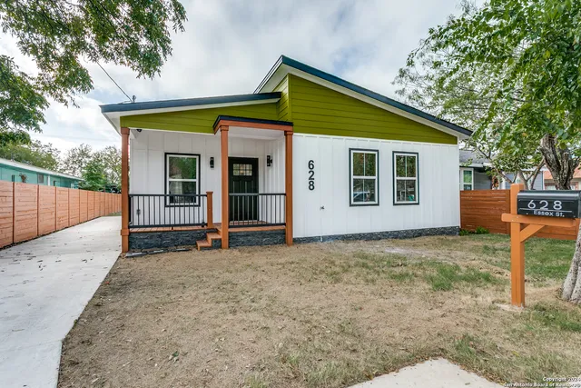 $358,000 | 628 Essex Street, San Antonio, TX 78210