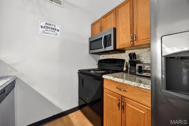 $125,000 | 1464 Hawks Nest Drive, Unit H, St. Charles, MO 63303