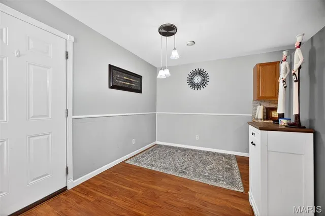 $125,000 | 1464 Hawks Nest Drive, Unit H, St. Charles, MO 63303