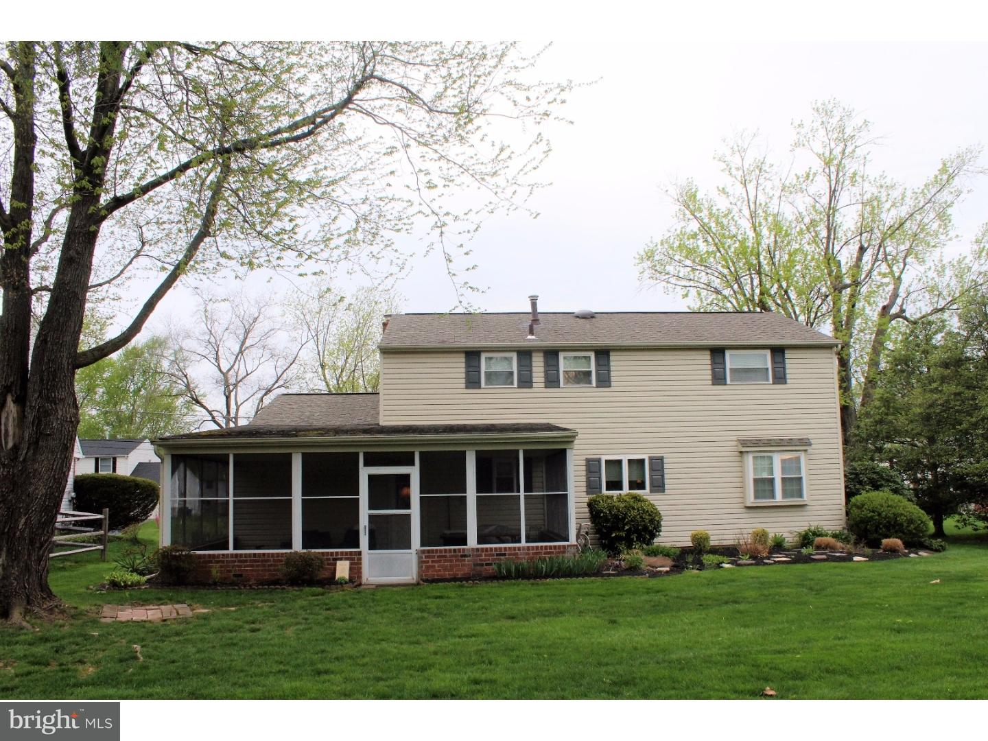 253 Surrey Road Warminster, PA 18974 - Photo 20 of 21 Gallery Image 20