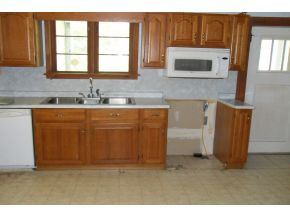 151 Whitehead Road Bluff City, TN 37618 - Photo 2 of 6 Photo 2