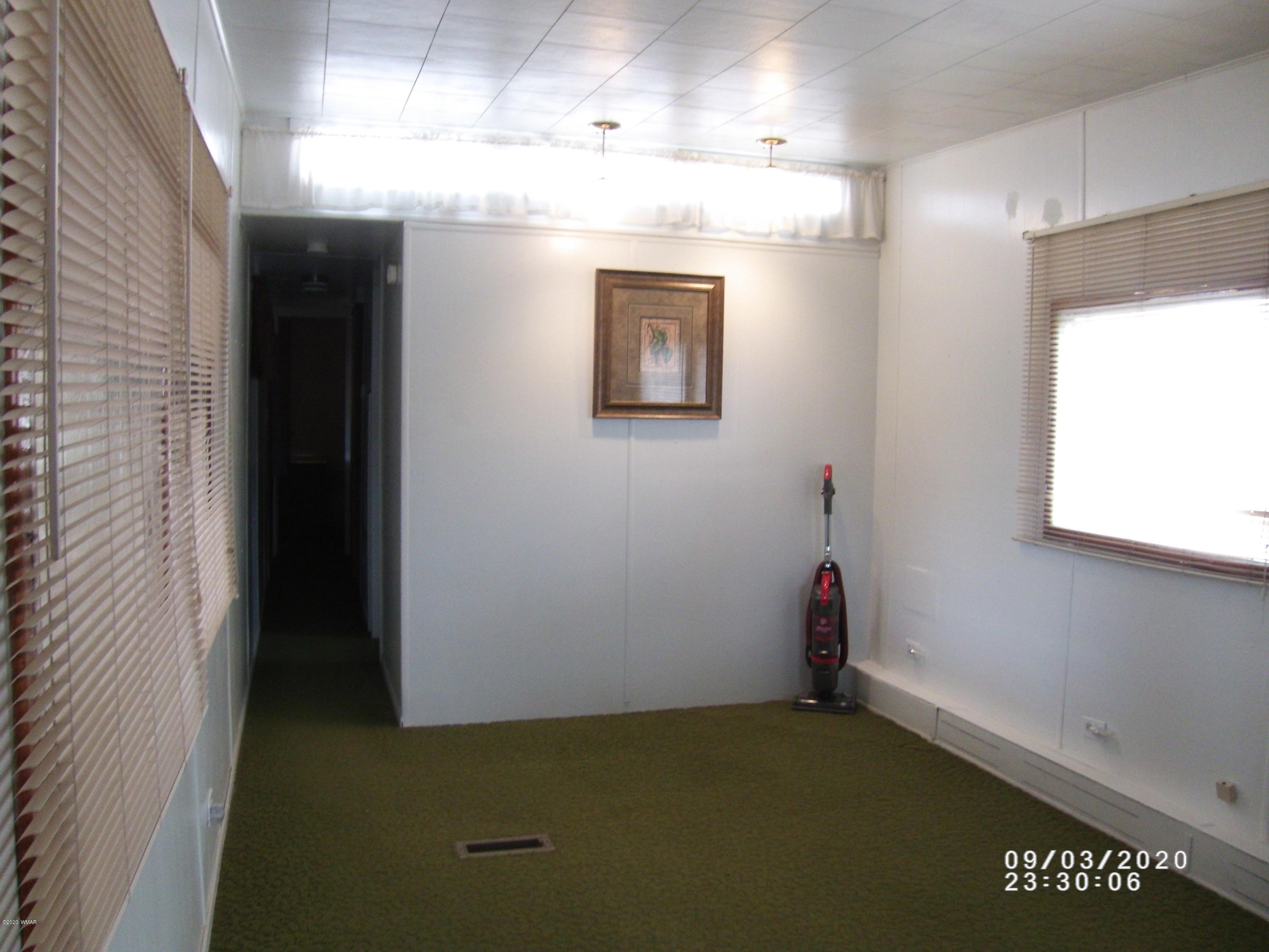 8482 Rifle Drive Show Low, AZ 85901 - Photo 18 of 30 Gallery Image 18