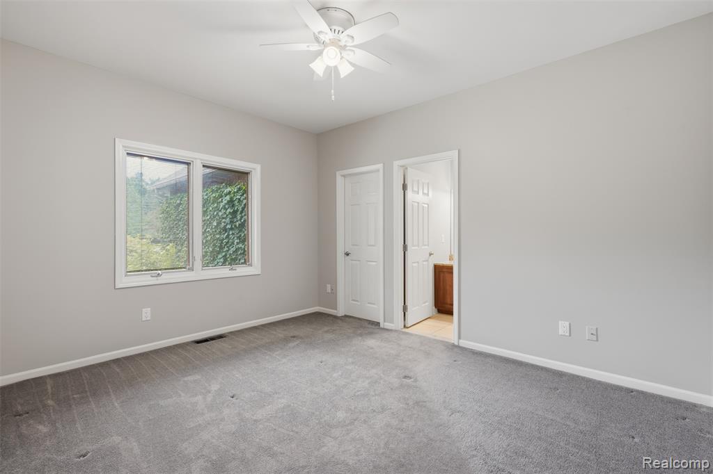 462 Gulley Road Howell, MI 48843 - Photo 19 of 55 Gallery Image 19