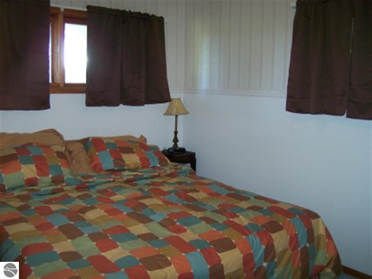 7730 East Pleasant Valley Road Shepherd, MI 48883 - Photo 8 of 18 1777138-7.JPG